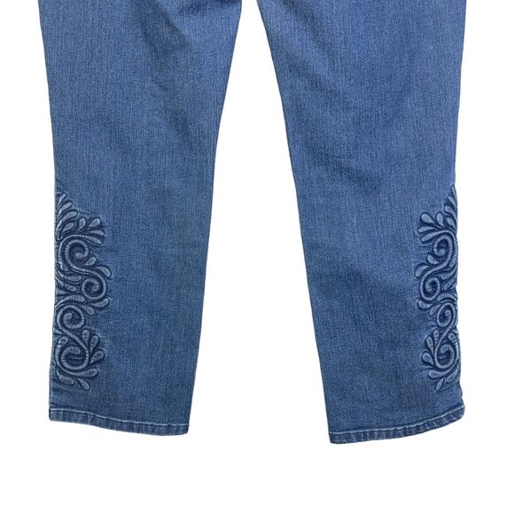 NYDJ IRA Jeans Womens Size 12 Relaxed Ankle Embossed Scroll Pattern Boho - Picture 6 of 16